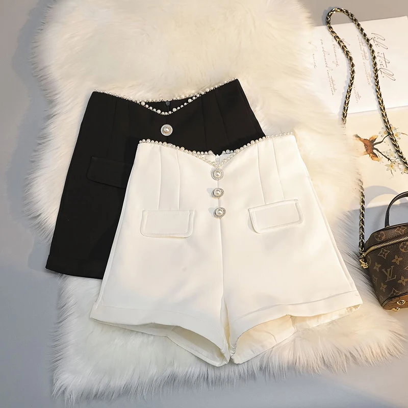 Elegant Black Wide Leg Shorts Women Fashion Beading Diamond White Suit Shorts Korean High Waist Baggy A Line Short Pants New
Elegant Black Wide Leg Shorts Women Fashion Beading Diamond White Suit Shorts Korean High Waist Baggy A Line Short Pants New