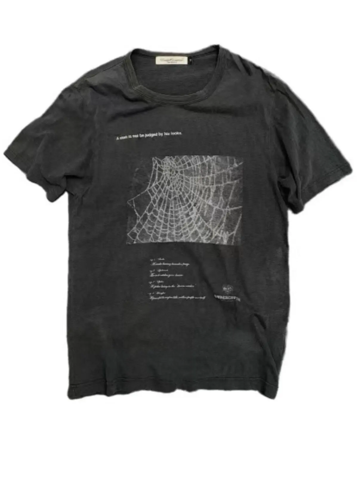 Lmyer Undercover Archive13s Spider Lair Making Old Washed Short Sleeved T-shirt for Men
Lmyer Undercover Archive13s Spider Lair Making Old Washed Short Sleeved T-shirt for Men