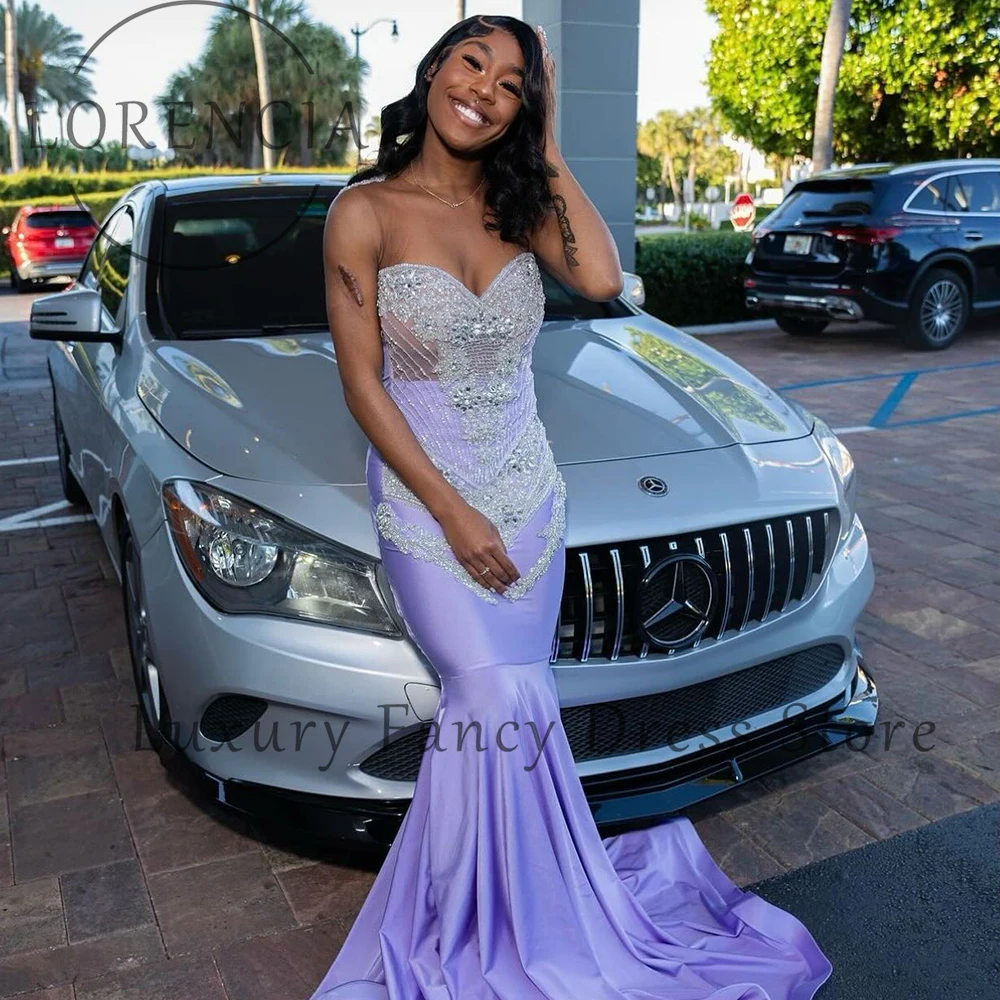 Luxury Sparkly Crystal Prom Dresses for Black Girls Satin Mermaid Evening Party Gowns Customized Backless Sexy robes de soirée
Luxury Sparkly Crystal Prom Dresses for Black Girls Satin Mermaid Evening Party Gowns Customized Backless Sexy robes de soirée