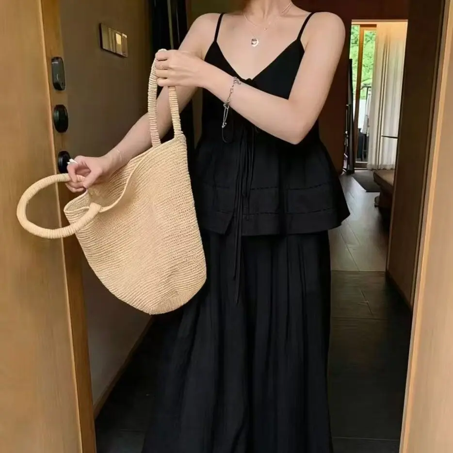 Loose Straight Cut Tank Top And High Waist Wide Leg Pants Two Piece Set Women's Fashion Summer Breathable Casual Style
Loose Straight Cut Tank Top And High Waist Wide Leg Pants Two Piece Set Women's Fashion Summer Breathable Casual Style