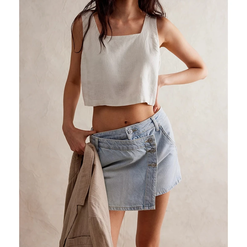 Asymmetrical Hem Denim Skort for Women Y2k Button Front Stretch Denim Shorts High Waist Wrapped Short Jean Skirts
Asymmetrical Hem Denim Skort for Women Y2k Button Front Stretch Denim Shorts High Waist Wrapped Short Jean Skirts