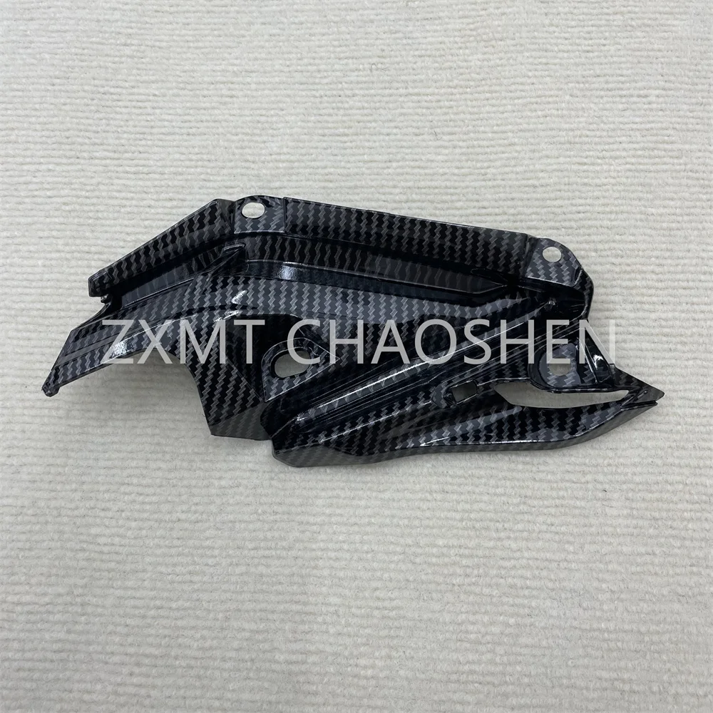 The motorcycle fairing is suitable for the medium and small plates of the Z900 with carbon fiber coating from 17 to 19
The motorcycle fairing is suitable for the medium and small plates of the Z900 with carbon fiber coating from 17 to 19