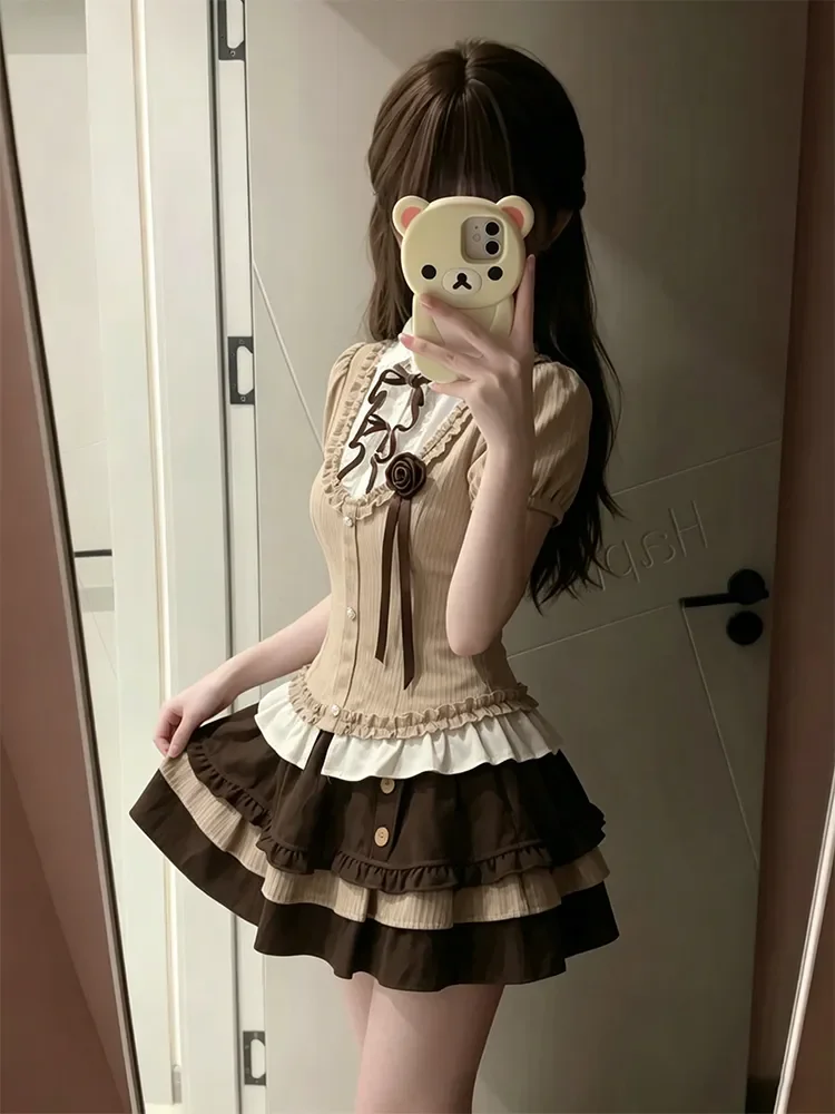 Japanese Lolita 2 Piece Set Women Short Puff Sleeve Bow Lace Ruffled Corset Top + Layered Mini Skirt Slim Coquette Party Outfit
Japanese Lolita 2 Piece Set Women Short Puff Sleeve Bow Lace Ruffled Corset Top + Layered Mini Skirt Slim Coquette Party Outfit