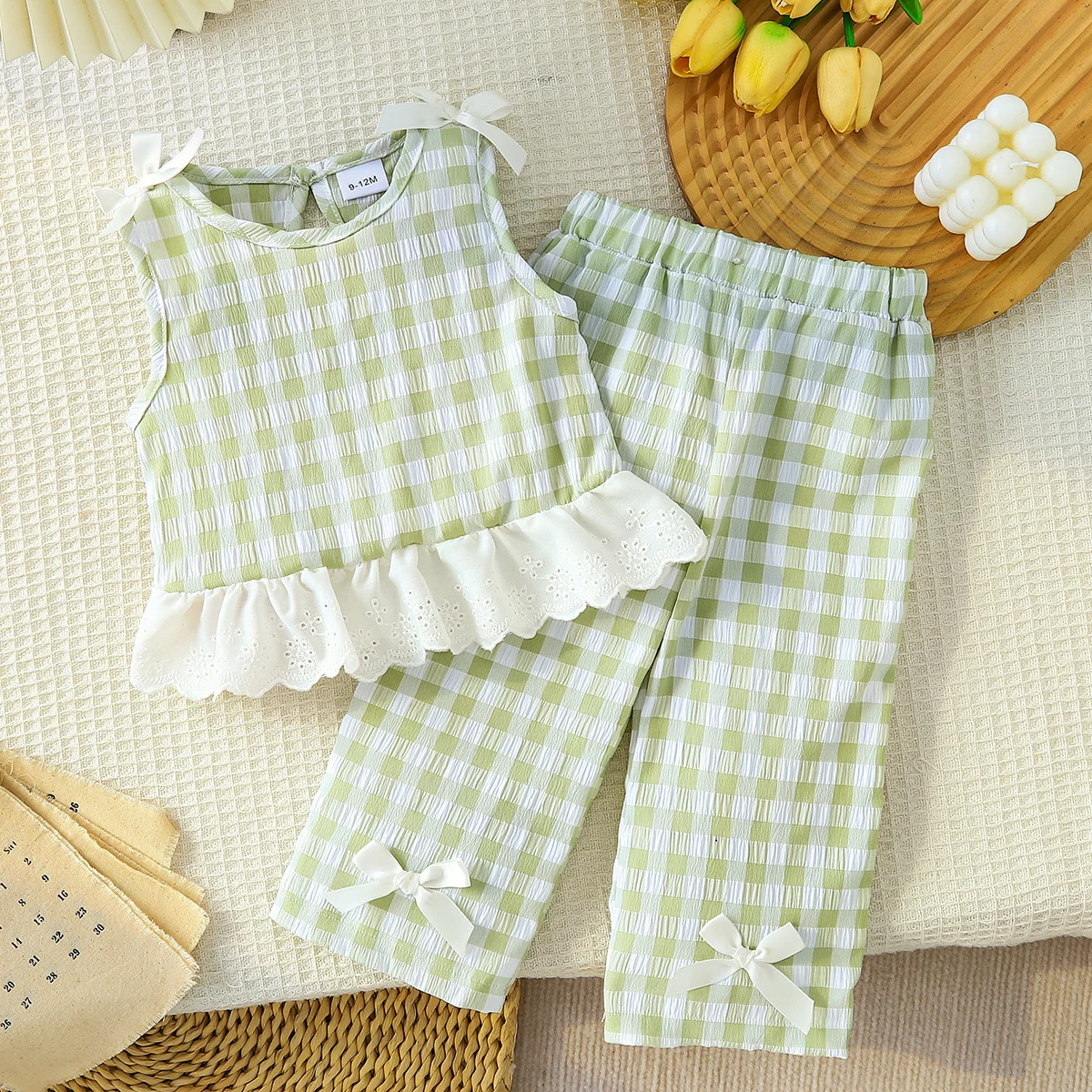 2pcs Summer Baby Girls Green Gingham Lace Trim Set, Cute Bow Top + Pants, Sweet Style, Daily/Outdoor Wear, 0-2Y, Breathable Fabr
2pcs Summer Baby Girls Green Gingham Lace Trim Set, Cute Bow Top + Pants, Sweet Style, Daily/Outdoor Wear, 0-2Y, Breathable Fabr