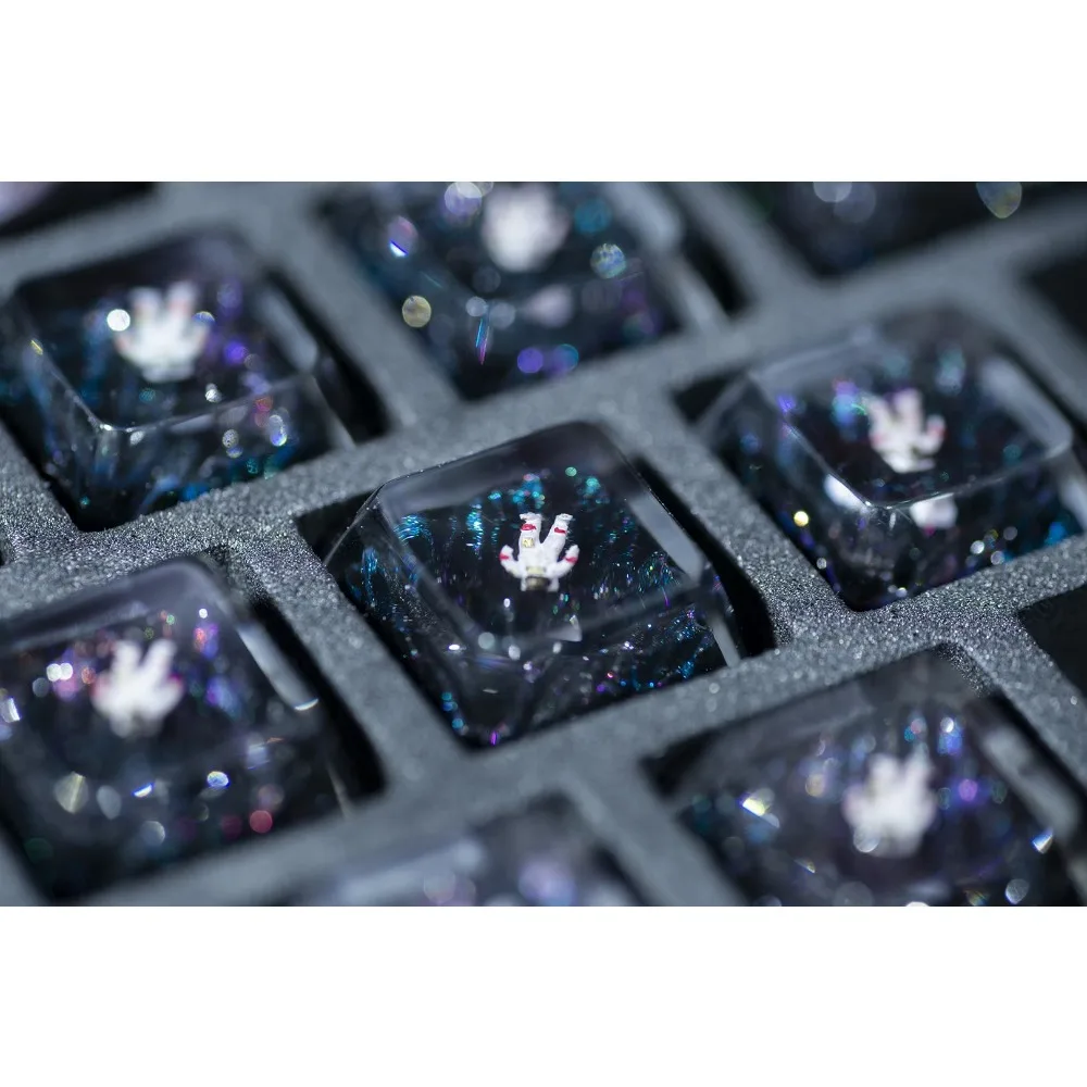 Astronaut Theme Custom Keycaps Cool Artist Creative SA OEM DOM 1U Key Cap for Mechanical Keyboard Game Accessory Gift
Astronaut Theme Custom Keycaps Cool Artist Creative SA OEM DOM 1U Key Cap for Mechanical Keyboard Game Accessory Gift