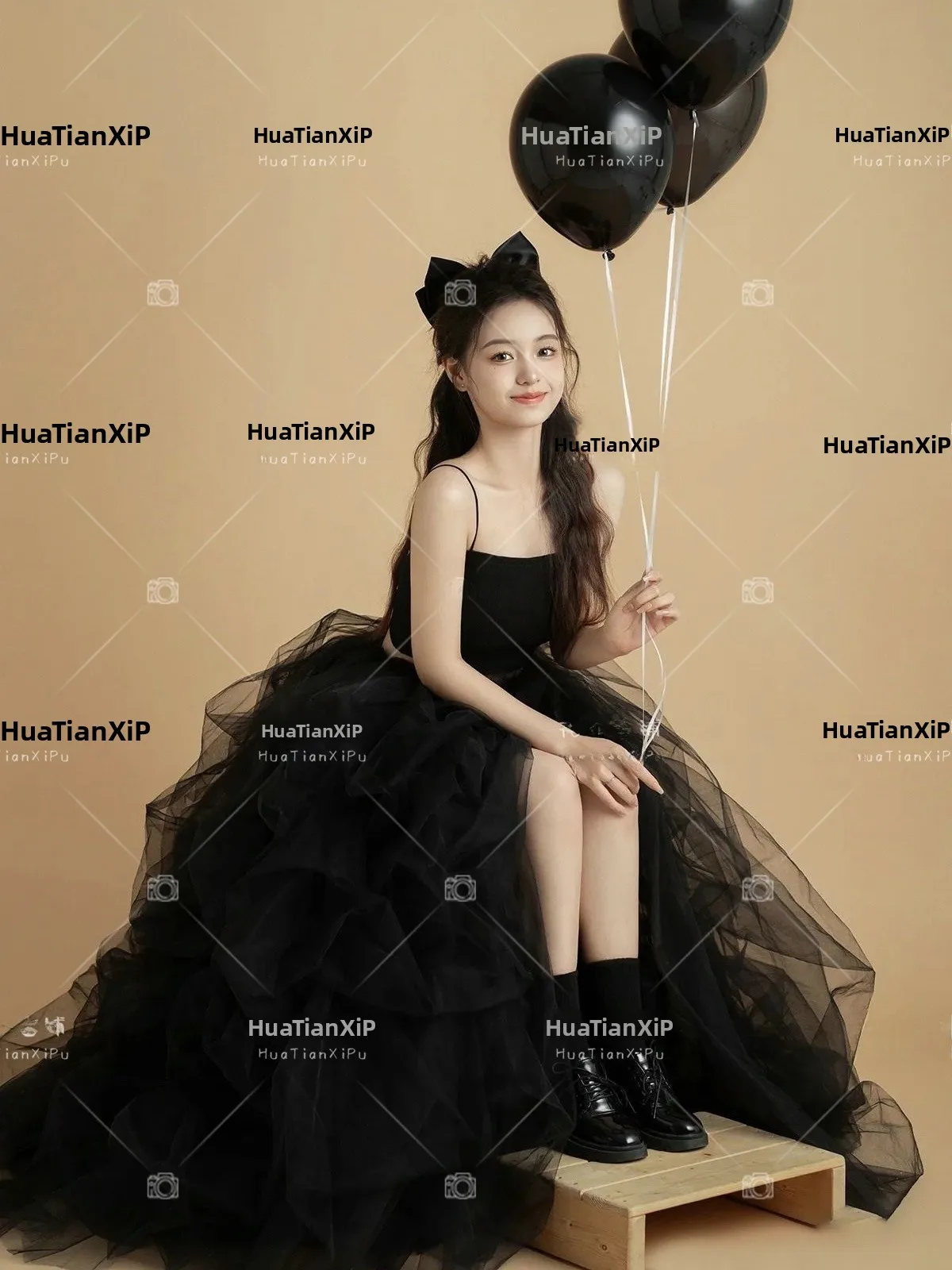 Black Theme Photography Clothes Studio Photo Shoot Cute Girl Artistic Sweet Atmosphere Sensation Korean Style Magazine Look
Black Theme Photography Clothes Studio Photo Shoot Cute Girl Artistic Sweet Atmosphere Sensation Korean Style Magazine Look