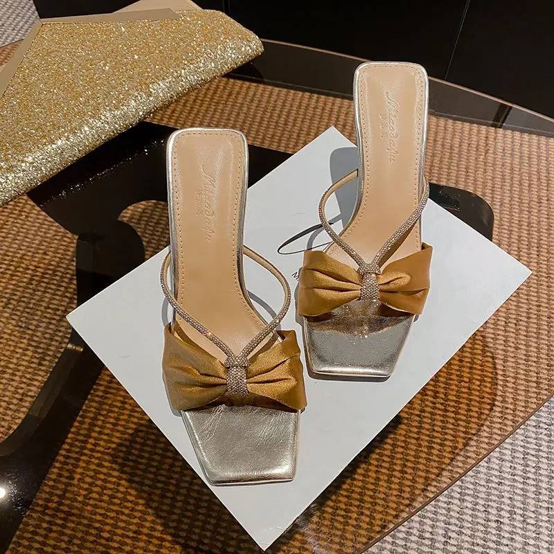 New Womens Shoes Exquisite Rhinestone High Heeled Sandals for Woman Elegant Banquet Wedding Shoes Designer Shoes Sandalias Mujer
New Womens Shoes Exquisite Rhinestone High Heeled Sandals for Woman Elegant Banquet Wedding Shoes Designer Shoes Sandalias Mujer