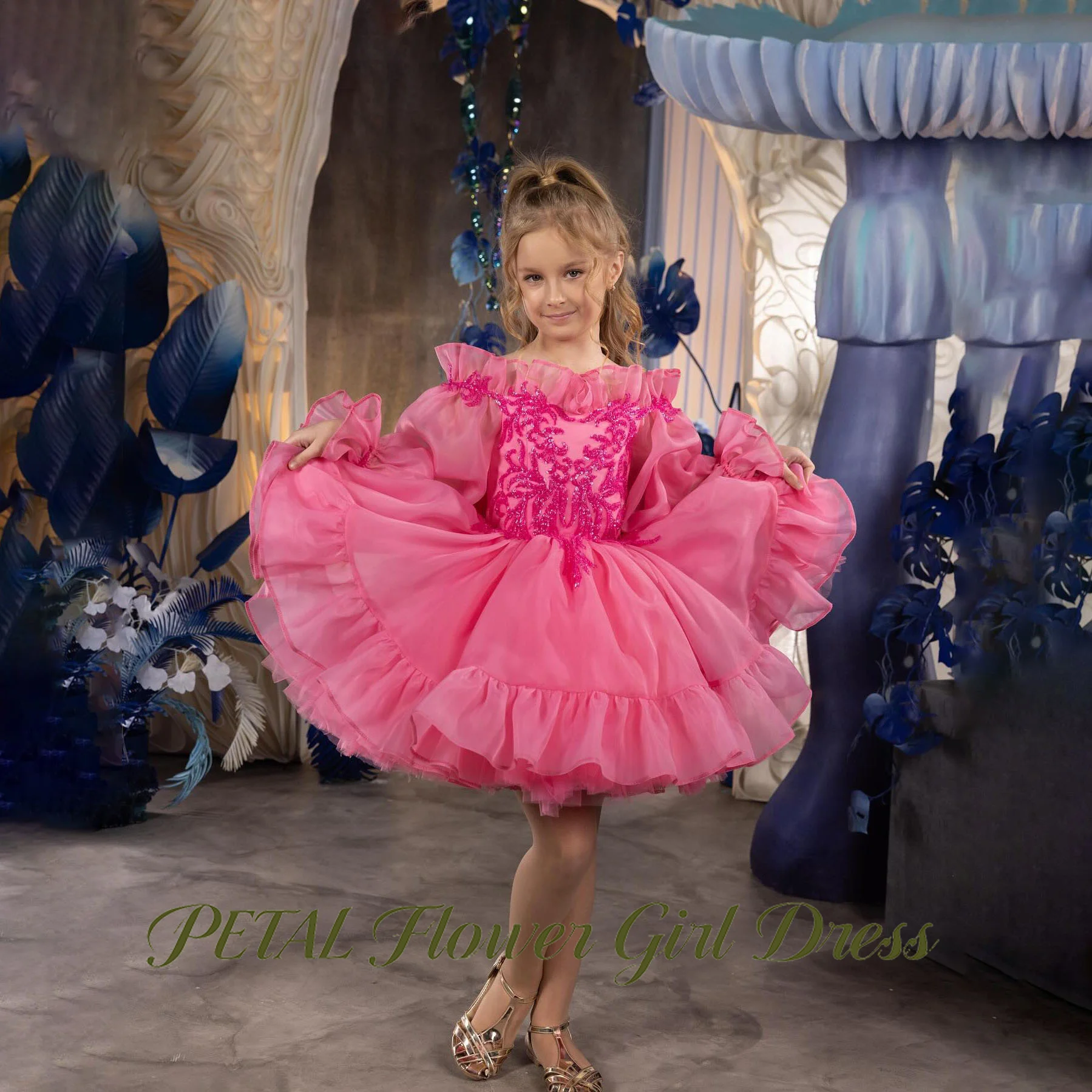 Petal Hot Pink Children Birthday Wedding Dresses Sequin Embroidery Flower Girl Dress Off Shoulder Princess Girl Dress Customiz
Petal Hot Pink Children Birthday Wedding Dresses Sequin Embroidery Flower Girl Dress Off Shoulder Princess Girl Dress Customiz
