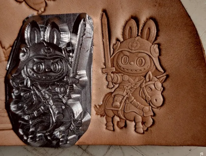 Инструмент для тиснения и штамповки кожи Octopus: алюминиевая форма для логотипов, пресс для горячего и холодного тиснения, инструмент для формовки и штамповки
Инструмент для тиснения и штамповки кожи Octopus: алюминиевая форма для логотипов, пресс для горячего и холодного тиснения, инструмент для формовки и штамповки