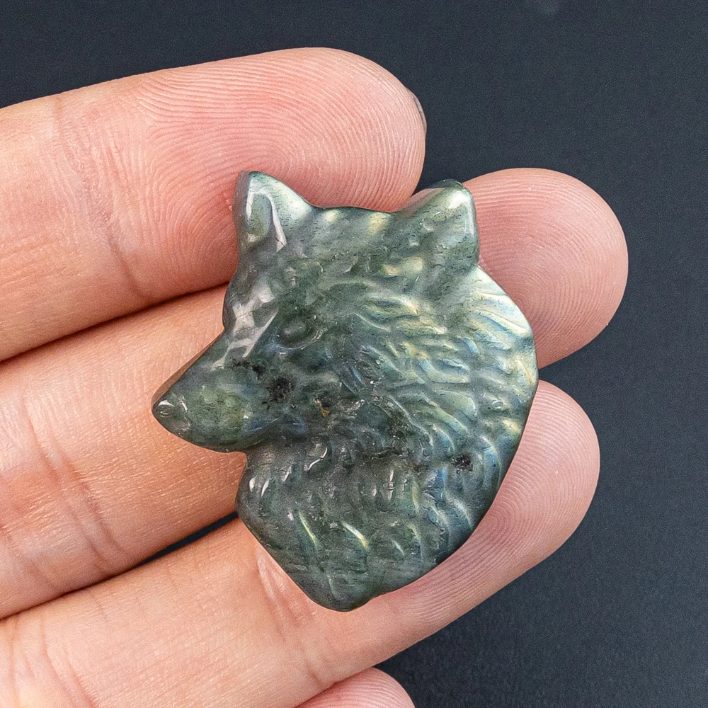 1 шт. необработанный синий флэш-лабрадорит кулон 34X28X8 мм полуфабрикат с резьбой в виде волка драгоценный камень с отверстием для изготовления ювелирных изделий своими руками
1 шт. необработанный синий флэш-лабрадорит кулон 34X28X8 мм полуфабрикат с резьбой в виде волка драгоценный камень с отверстием для изготовления ювелирных изделий своими руками