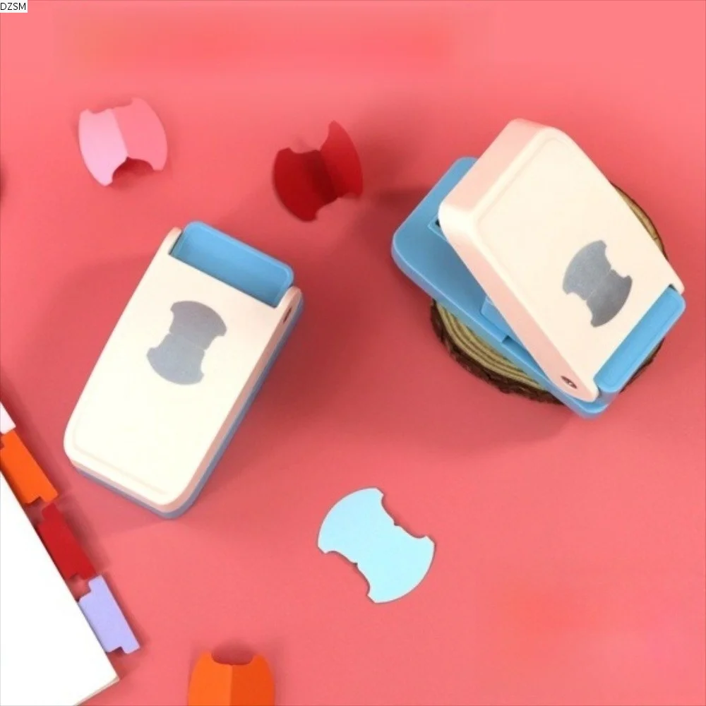 Press-Type Page Punch Embosser DIY Creative Labor-Saving Shape Hole Punch Paper Craft Aesthetic Design Decorative Hole Punch
Press-Type Page Punch Embosser DIY Creative Labor-Saving Shape Hole Punch Paper Craft Aesthetic Design Decorative Hole Punch