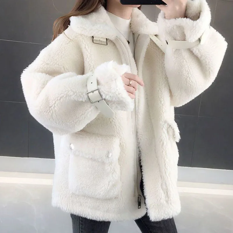 Fall/Winter New Fur One Imitation Lamb Fur Jacket Women's Overcoat Fashion Loose Thick Warm Fur Parker Coat 2023 Korean Coat
Fall/Winter New Fur One Imitation Lamb Fur Jacket Women's Overcoat Fashion Loose Thick Warm Fur Parker Coat 2023 Korean Coat
