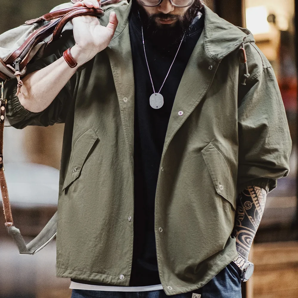 Green Hooded Jacket Loose Fishtail Short Overcoat Men's Versatile Outwear with Pockets Hidden Button Placket
Green Hooded Jacket Loose Fishtail Short Overcoat Men's Versatile Outwear with Pockets Hidden Button Placket
