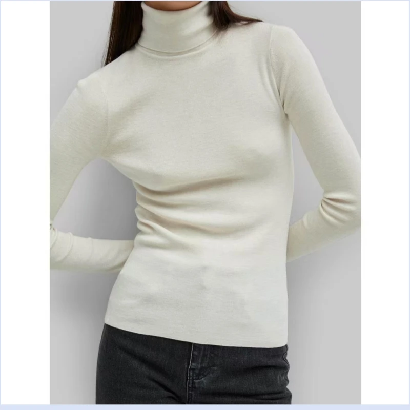 Nordic niche women's 24 year autumn and winter new style simple long sleeved high neck knitted base sweater
Nordic niche women's 24 year autumn and winter new style simple long sleeved high neck knitted base sweater