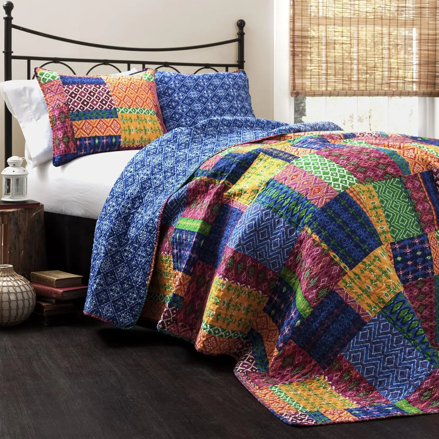 Reversible Cotton Quilt Queen Size Set, Colorful Patchwork Design for Boho Decor
Reversible Cotton Quilt Queen Size Set, Colorful Patchwork Design for Boho Decor