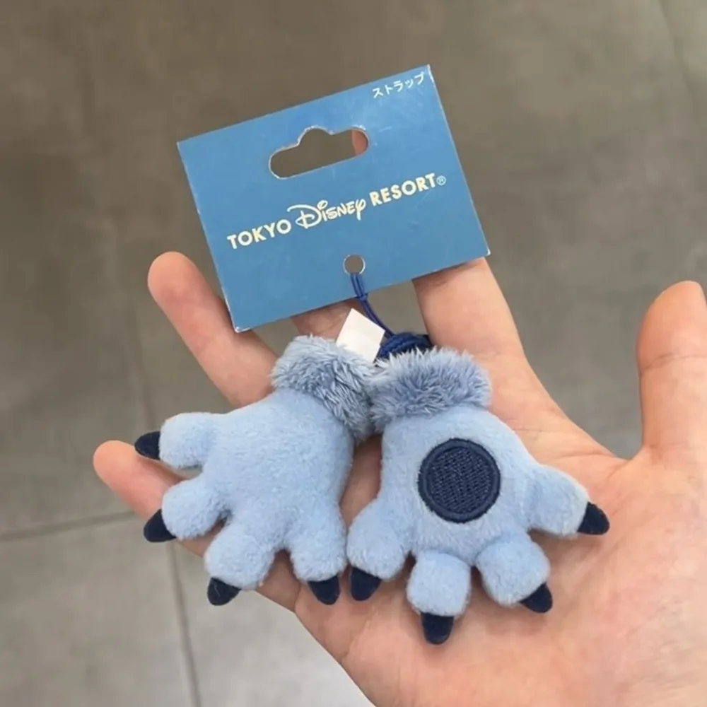 Cute Plush Stitch Blue Claw Pendant Bag Girl Bag Pendant Doll Keychain Versatile Cute Creative Birthday Gift
Cute Plush Stitch Blue Claw Pendant Bag Girl Bag Pendant Doll Keychain Versatile Cute Creative Birthday Gift