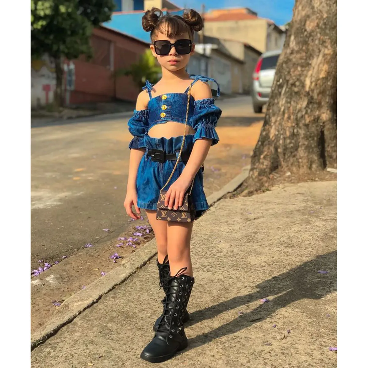 Shiny Toddler Little Girls 2-7 Years Summer Cool Two Pieces Solid Blouse Denim Dress with Belt Clothing Set
Shiny Toddler Little Girls 2-7 Years Summer Cool Two Pieces Solid Blouse Denim Dress with Belt Clothing Set