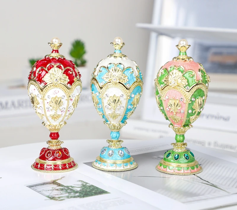 SHINNYGIFTS Hand Painted Easter Eggs Jewelry Trinket Box Enameled Fabergé Egg Style Decorative Unique Gift for Family
SHINNYGIFTS Hand Painted Easter Eggs Jewelry Trinket Box Enameled Fabergé Egg Style Decorative Unique Gift for Family