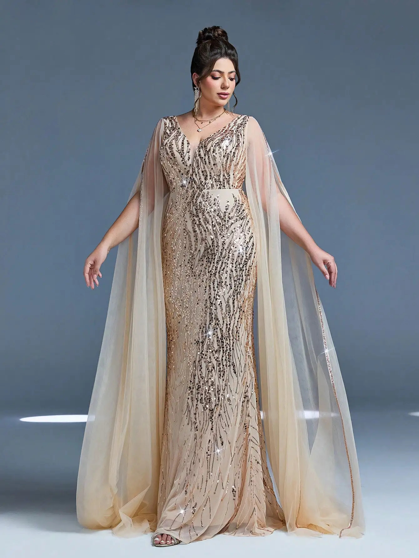 Mgiacyv сетчатое двухслойное утягивающее длинное платье «рыбий хвост» с открытыми плечами и длинными рукавами, расшитое пайетками
Mgiacyv сетчатое двухслойное утягивающее длинное платье «рыбий хвост» с открытыми плечами и длинными рукавами, расшитое пайетками