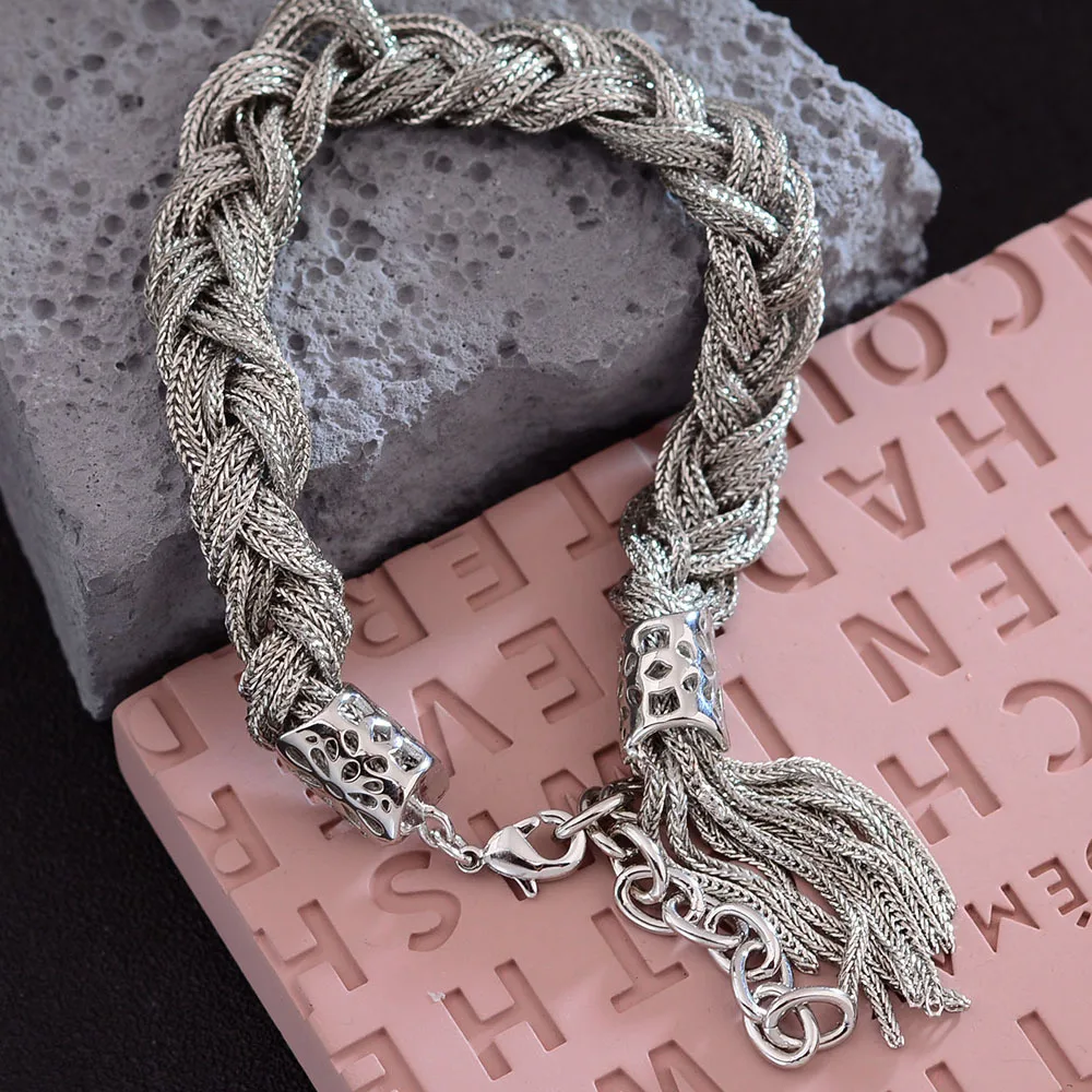 New Arrival Retro Twist Cross Thai Silver Female Charm Bracelet Wholesale Jewelry For Women Christmas Gifts No Fade 2025
New Arrival Retro Twist Cross Thai Silver Female Charm Bracelet Wholesale Jewelry For Women Christmas Gifts No Fade 2025