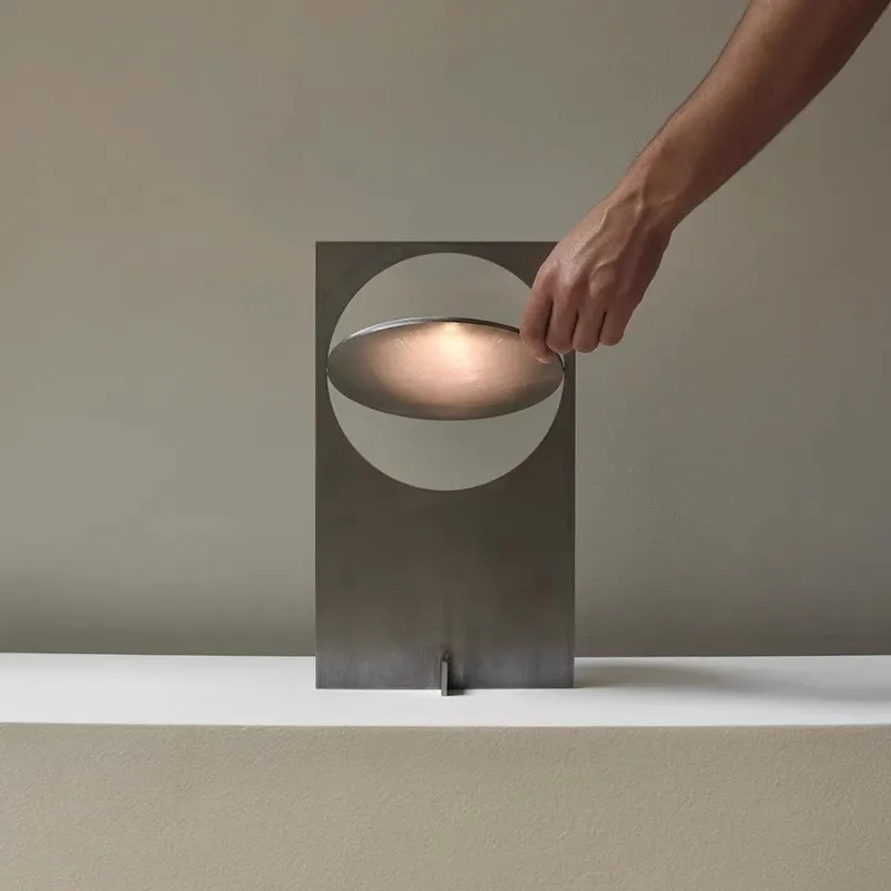 Modern Simple Style Household Atmosphere Stainless Steel Table Lamp Living Room Bedroom Decoration Mini Originality Floor Lamp
Modern Simple Style Household Atmosphere Stainless Steel Table Lamp Living Room Bedroom Decoration Mini Originality Floor Lamp