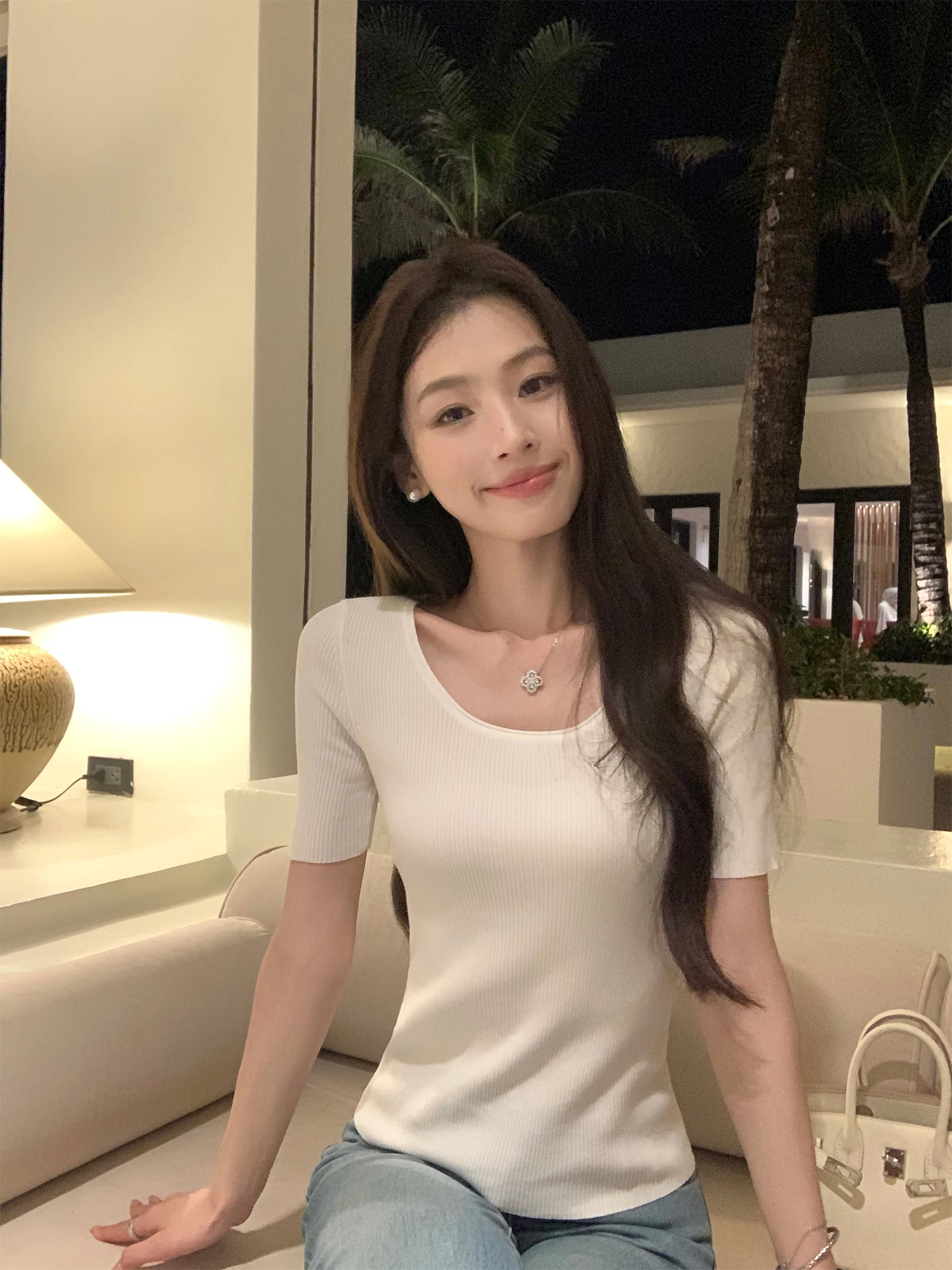 Pusumede Slim Fit round Neck Short Sleeve Knitted Top Women's Casual Style Rylee Fiber Blend Fashionable T-Shirt
Pusumede Slim Fit round Neck Short Sleeve Knitted Top Women's Casual Style Rylee Fiber Blend Fashionable T-Shirt