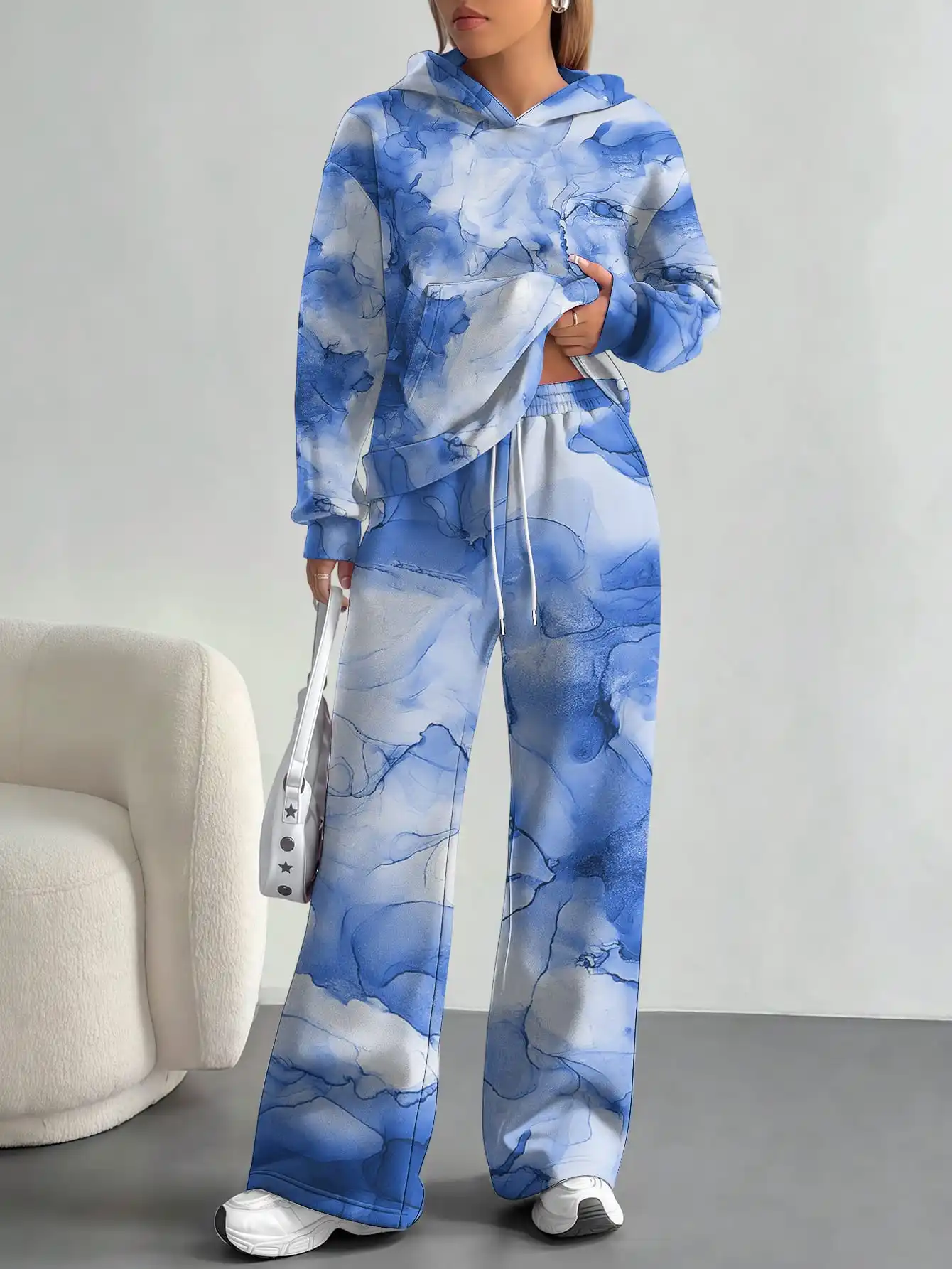 Зеленый градиент, внешняя торговля, новый горячий стиль, 2025, новый градиентный стиль, модный повседневный европейский и американский женский костюм
Зеленый градиент, внешняя торговля, новый горячий стиль, 2025, новый градиентный стиль, модный повседневный европейский и американский женский костюм