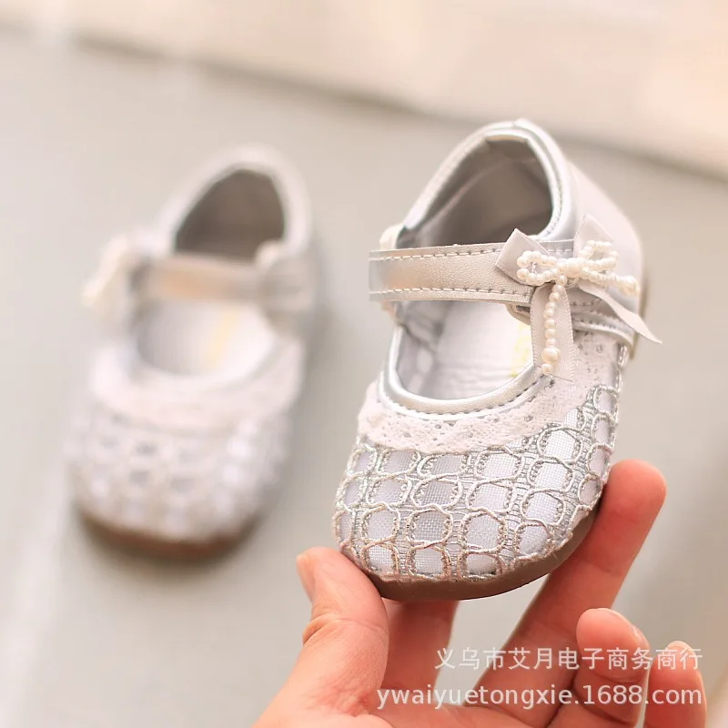 Spring Summer Mary Jane Shoes Buckle Hollow Breathable Sole Performance Shoe Girls Lace Princess Shoes Toddler Sandals Versatile
Spring Summer Mary Jane Shoes Buckle Hollow Breathable Sole Performance Shoe Girls Lace Princess Shoes Toddler Sandals Versatile