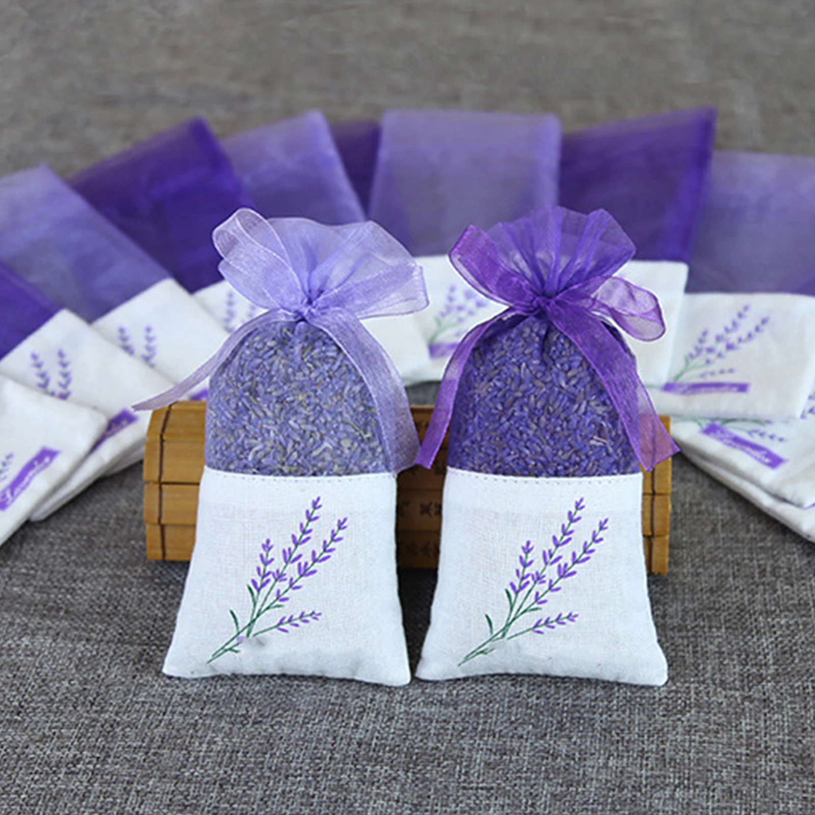 25pcs Lavender Sachet Bags Small Gift Candy Wedding Favor Drawstring Satchel Vintage Cotton Repel Moths Wardrobe Clothes
25pcs Lavender Sachet Bags Small Gift Candy Wedding Favor Drawstring Satchel Vintage Cotton Repel Moths Wardrobe Clothes