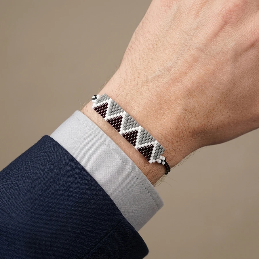 Adjustable Rice Bead Bracelet For Men Geometry Triangle Multiple Colors Bracelet Women Jewelry
Adjustable Rice Bead Bracelet For Men Geometry Triangle Multiple Colors Bracelet Women Jewelry