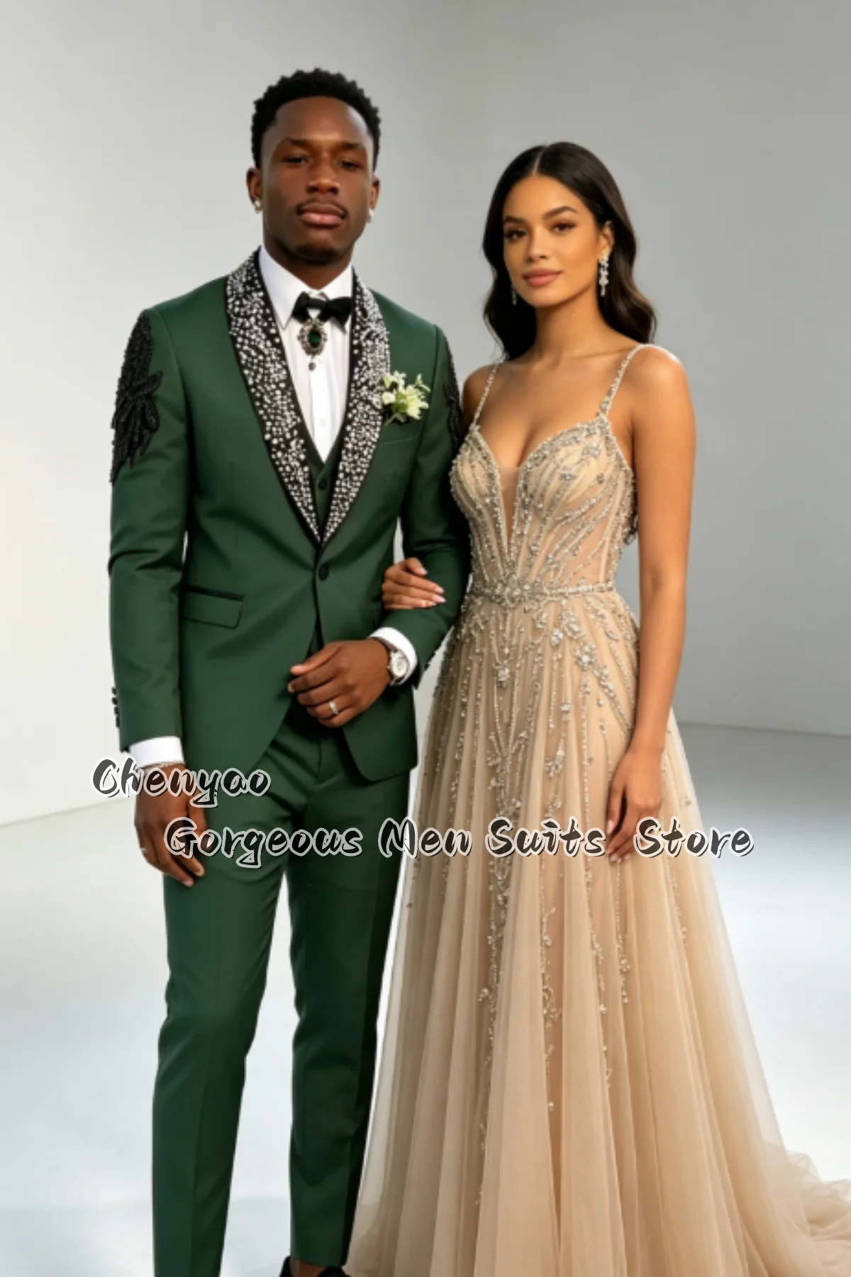 Luxury Rhinestone Embroidered Glitter Men Suits Customized Groom Wedding Party Tuxedos Designer Male Blazers 3Pcs ropa hombre
Luxury Rhinestone Embroidered Glitter Men Suits Customized Groom Wedding Party Tuxedos Designer Male Blazers 3Pcs ropa hombre