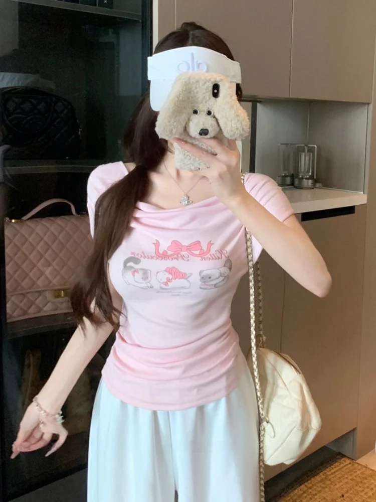 Pink One-Shoulder Print Short-Sleeve T-Shirt Women's Summer Slim Fit Body-Enhancing Pure Desire Spicy Girl Design Top
Pink One-Shoulder Print Short-Sleeve T-Shirt Women's Summer Slim Fit Body-Enhancing Pure Desire Spicy Girl Design Top