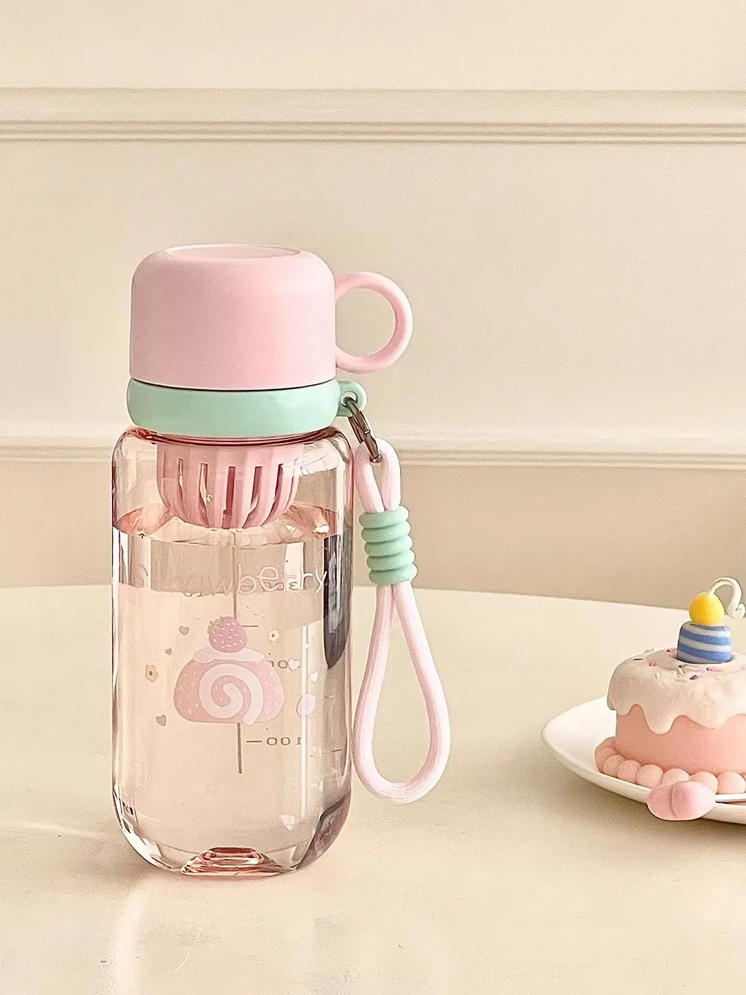 Food Grade Coop Koop Portable Cup Women's Style with Lid Heat Resistant Summer Use Straw Cup round Cylinder Shape Drink Directly
Food Grade Coop Koop Portable Cup Women's Style with Lid Heat Resistant Summer Use Straw Cup round Cylinder Shape Drink Directly