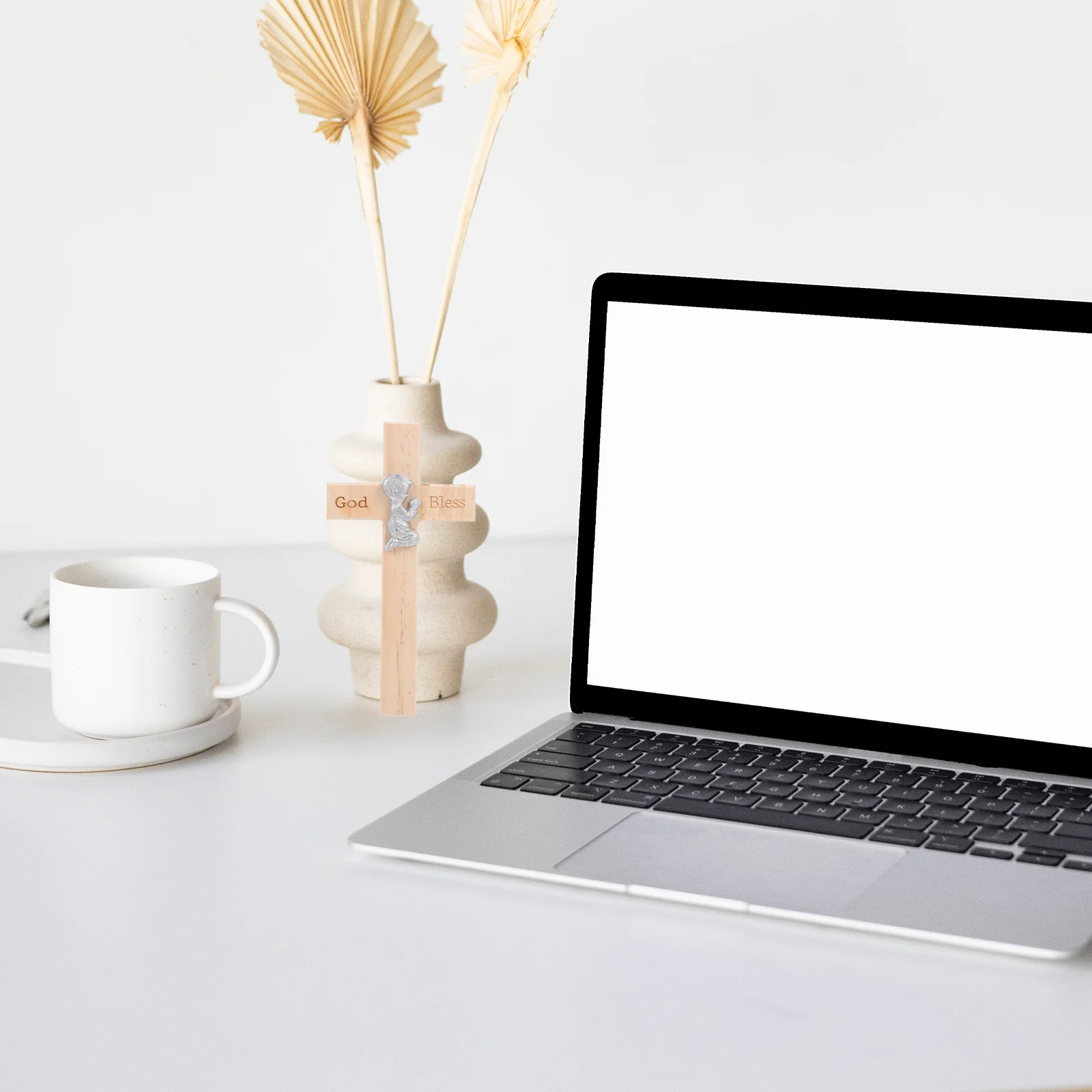 Solid Wood Wooden Cross Decorative Craft Christian Pendant Religious Wall Hanging Cross Ornament for Spiritual Home Decoration
Solid Wood Wooden Cross Decorative Craft Christian Pendant Religious Wall Hanging Cross Ornament for Spiritual Home Decoration