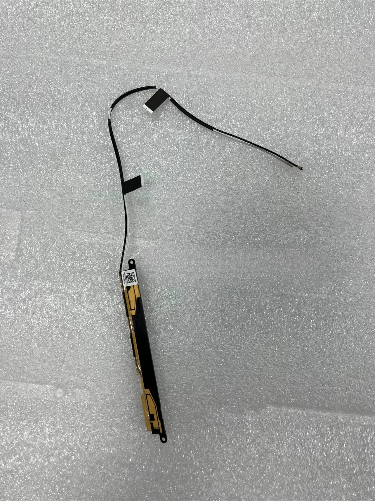 For Dell Latitude 7400 2-IN-1 Antenna Signal Line CN-0YC9RN
For Dell Latitude 7400 2-IN-1 Antenna Signal Line CN-0YC9RN