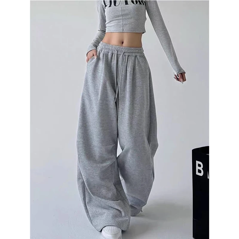 ZHIZOU 2026 Spring Women Baggy Y2k Sports Pants Harajuku Streetwear Gray Sweatpants Oversize Dance Pants 2000s Vintage Trousers
ZHIZOU 2026 Spring Women Baggy Y2k Sports Pants Harajuku Streetwear Gray Sweatpants Oversize Dance Pants 2000s Vintage Trousers