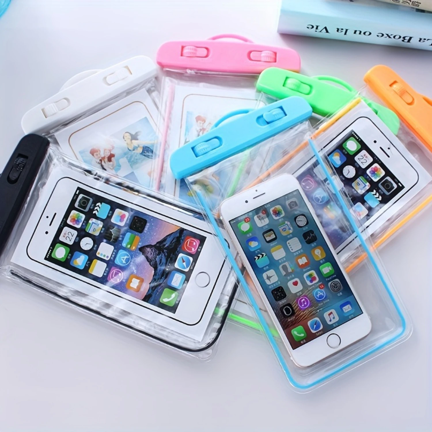 Universal Waterproof Phone Pouch, Foldable Water-Resistant Dry Bag with Smooth Surface Treatment, Compatible with 15/14/13/12/1
Universal Waterproof Phone Pouch, Foldable Water-Resistant Dry Bag with Smooth Surface Treatment, Compatible with 15/14/13/12/1