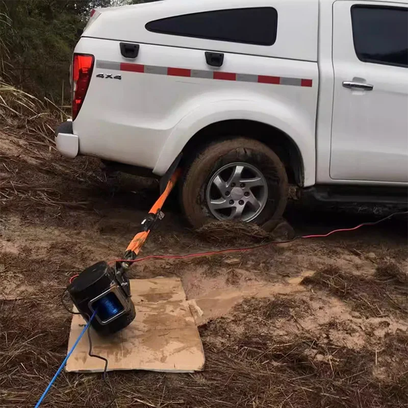 12V 5000-Pound Vehicle-Mounted Electric Winch 400W Portable Marine Self-Rescue Electric Winch Lifting Winch Portable Winc h
12V 5000-Pound Vehicle-Mounted Electric Winch 400W Portable Marine Self-Rescue Electric Winch Lifting Winch Portable Winc h