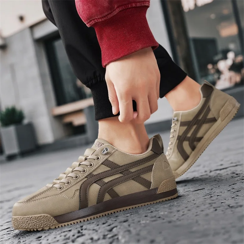 Высококачественный брендовый дизайн на плоской подошве, оригинальные трендовые туфли на шнуровке с круглой головкой из искусственной кожи, износостойкие нескользящие модные туфли для доски
Высококачественный брендовый дизайн на плоской подошве, оригинальные трендовые туфли на шнуровке с круглой головкой из искусственной кожи, износостойкие нескользящие модные туфли для доски