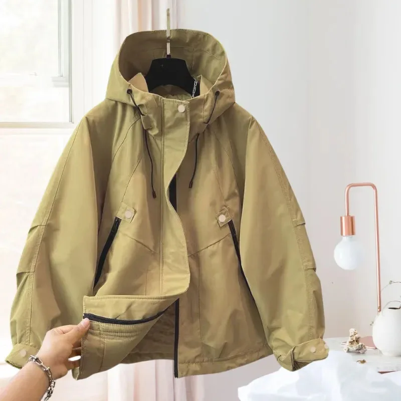 Korean Ladies Long Sleeves Loose Outwear Spring Autumn Femme Hooded Short Windbreaker Coat 2025 Women Fashion Solid Color Jacket
Korean Ladies Long Sleeves Loose Outwear Spring Autumn Femme Hooded Short Windbreaker Coat 2025 Women Fashion Solid Color Jacket