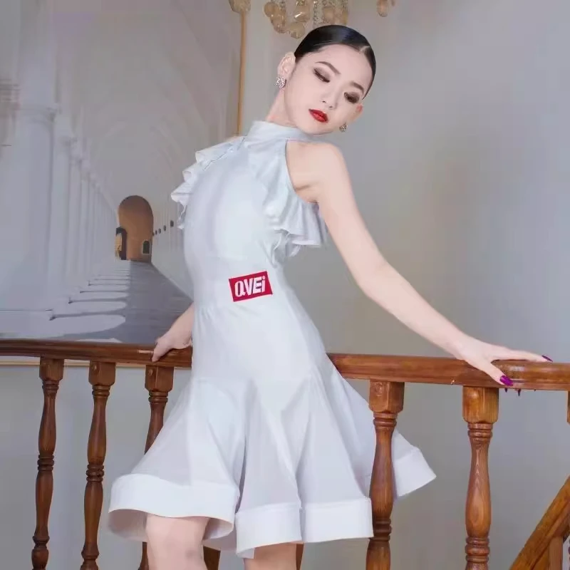 Summer Girls' Sleeveless Latin Dance Dress Professional Competition Performance Dress Practice Dress Split Set Dance Skirt
Summer Girls' Sleeveless Latin Dance Dress Professional Competition Performance Dress Practice Dress Split Set Dance Skirt