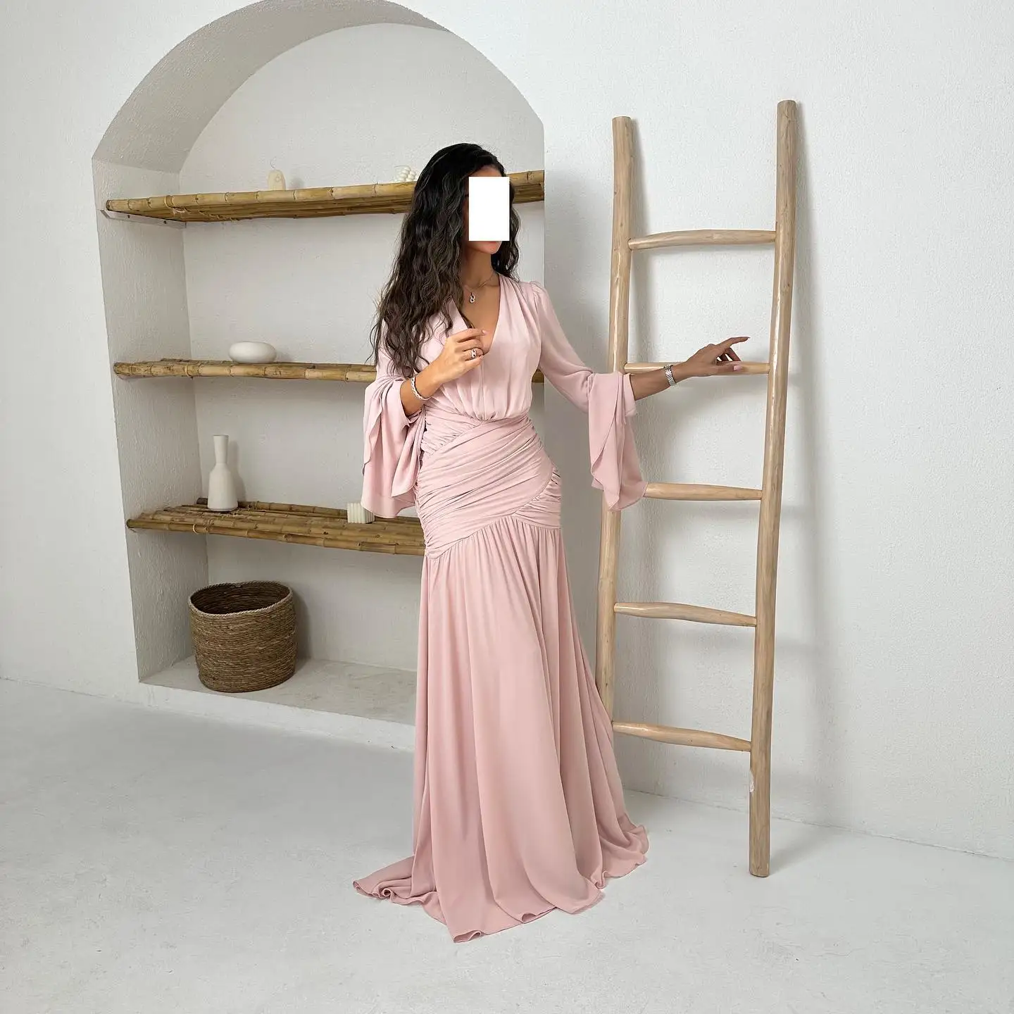 Customized Fashion V-Neck Chiffon Long Sleeves Evening Dresses Elegant Straight Floor Length Celebrity Gowns Vestido De Noche
Customized Fashion V-Neck Chiffon Long Sleeves Evening Dresses Elegant Straight Floor Length Celebrity Gowns Vestido De Noche