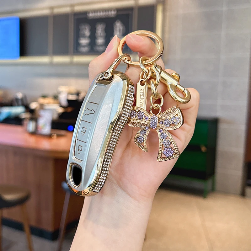 Suitable for Porsche keycase, Panamera Cayenne Macan 718 911 Taycan keycover key shell keychain shell buckle
Suitable for Porsche keycase, Panamera Cayenne Macan 718 911 Taycan keycover key shell keychain shell buckle