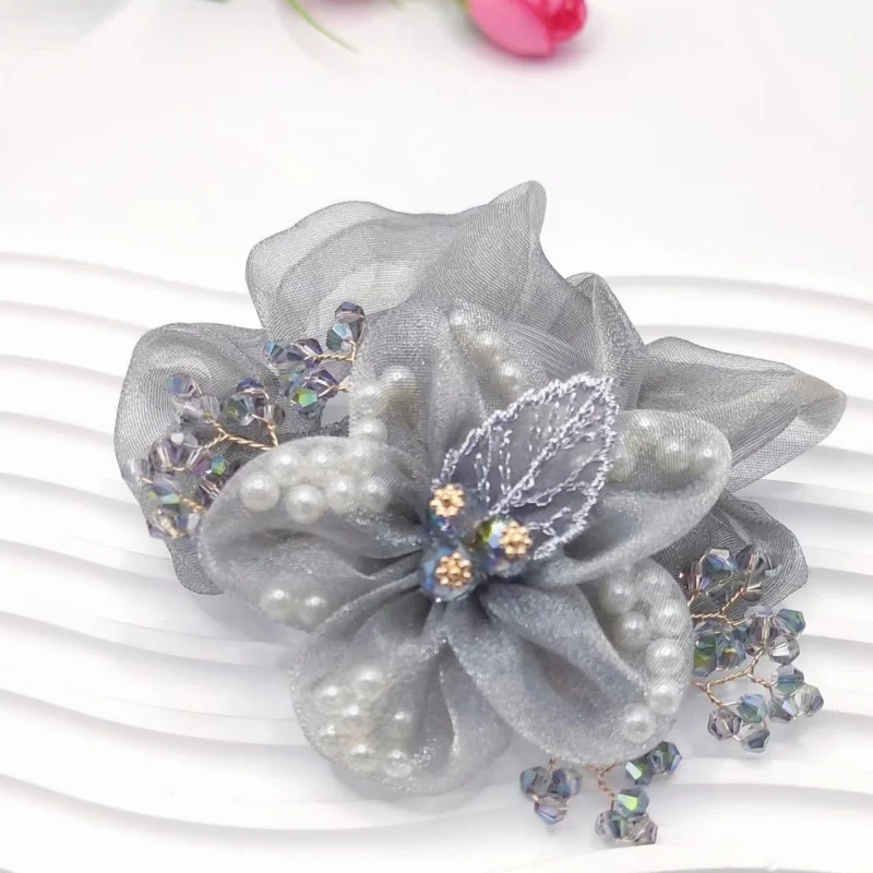 Mother's Crystal Flowers Hair Accessories Organza Headdress Flower Female Updo Bun Head Large Intestine Hair Ring
Mother's Crystal Flowers Hair Accessories Organza Headdress Flower Female Updo Bun Head Large Intestine Hair Ring