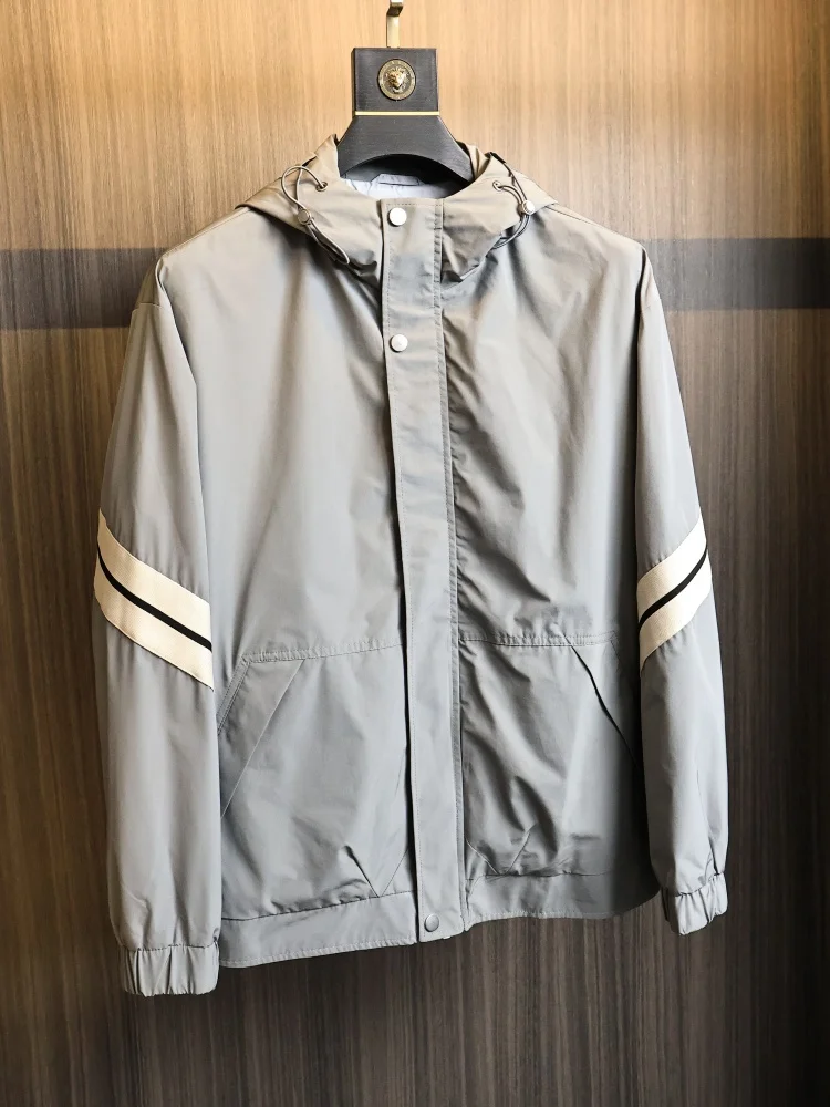 Smooth Texture Hat Jacket Men's Fashionable Commuting Spring Outerwear Long Sleeve Zipper Closure Color Casual Style
Smooth Texture Hat Jacket Men's Fashionable Commuting Spring Outerwear Long Sleeve Zipper Closure Color Casual Style