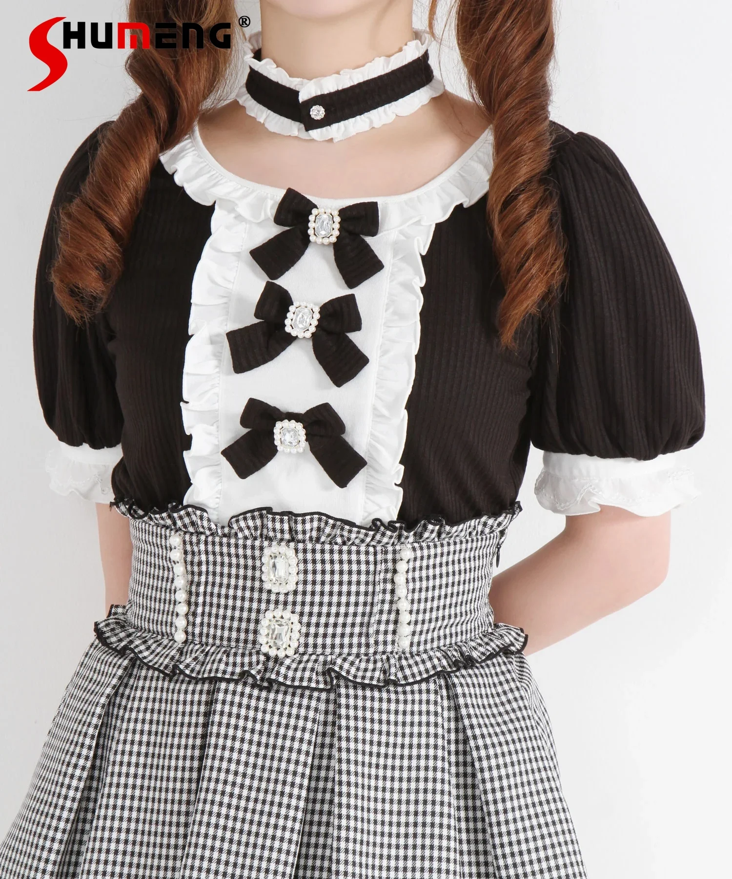 Japanese Sweet Cute Heavy Industry Shirt Round Neck Short Sleeve Diamond Buckle Bow Versatile Lolita T-shirts Tops Women Summer
Japanese Sweet Cute Heavy Industry Shirt Round Neck Short Sleeve Diamond Buckle Bow Versatile Lolita T-shirts Tops Women Summer