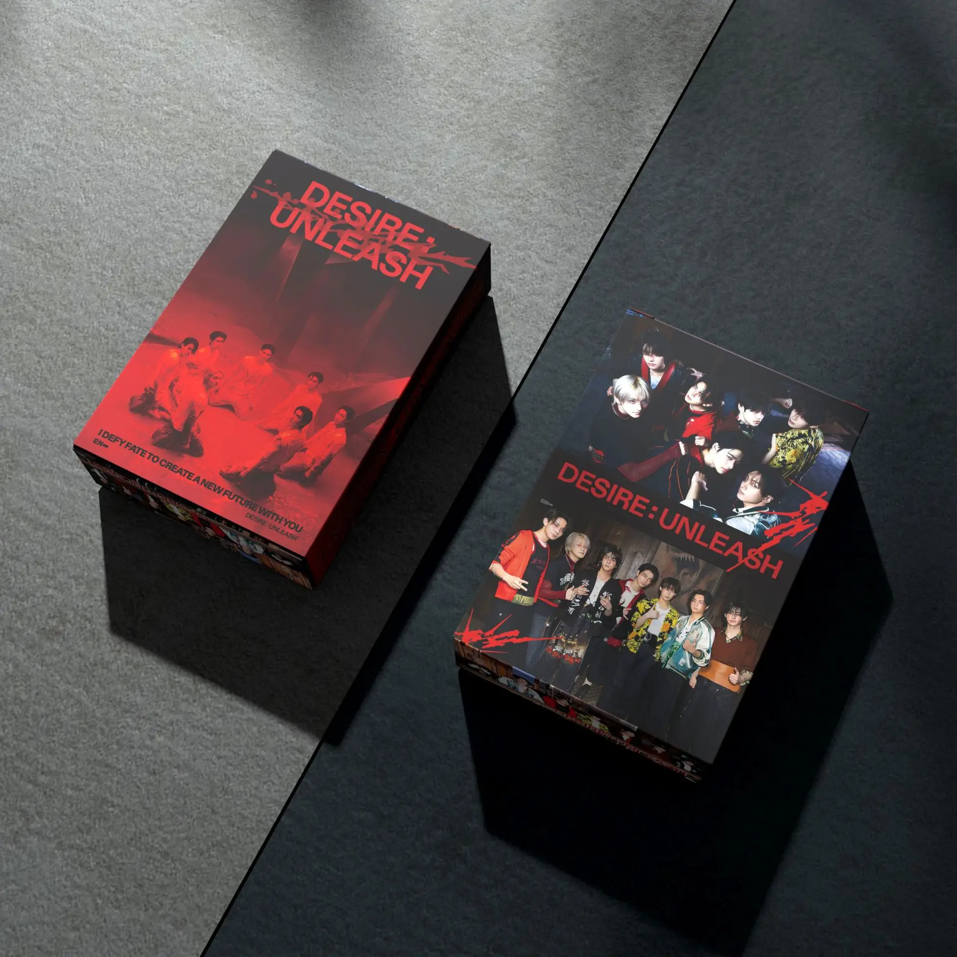55pcs K-pop Boy Group Lomo Cards New Album 'Bad Desire' Collectible Cards Fan Support Gift Star Gift Box
55pcs K-pop Boy Group Lomo Cards New Album 'Bad Desire' Collectible Cards Fan Support Gift Star Gift Box