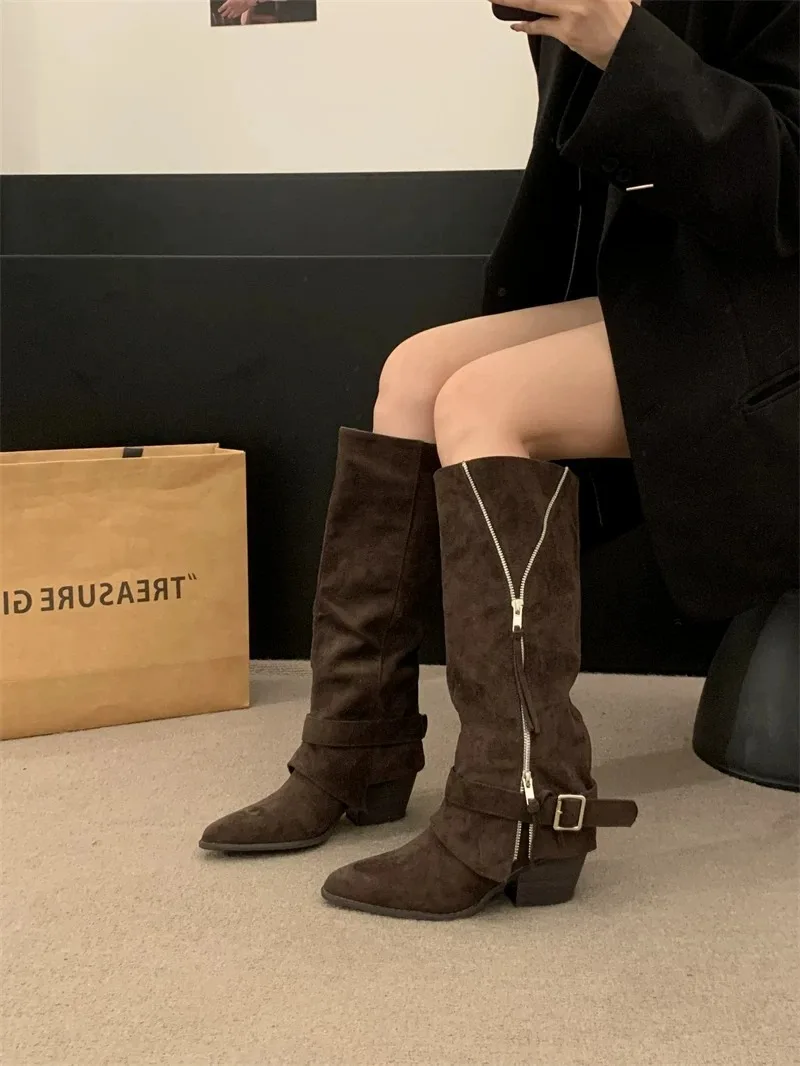 Retro Suede Melard Pants Slim Tube Boots Pointed Suede Knee-high Boots Wrinkled Slouch Boots Long
Retro Suede Melard Pants Slim Tube Boots Pointed Suede Knee-high Boots Wrinkled Slouch Boots Long