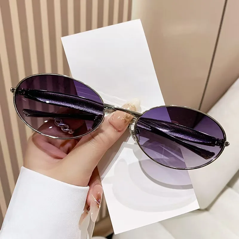 Fashion Retro Oval Sunglasses Woman Brand Eyewear Vintage Small Rectangle Sun Glasses For Female Metal Punk Style Oculos De Sol
Fashion Retro Oval Sunglasses Woman Brand Eyewear Vintage Small Rectangle Sun Glasses For Female Metal Punk Style Oculos De Sol