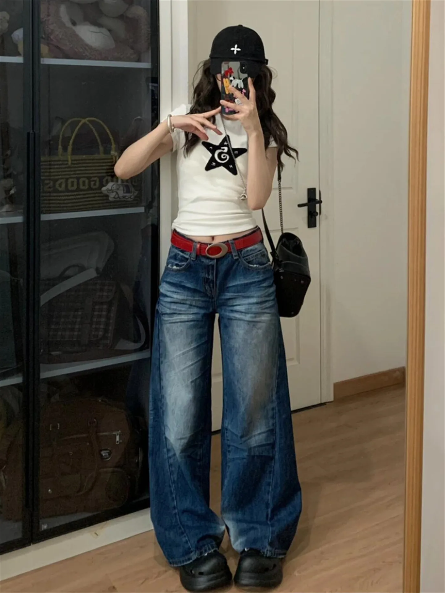Extended Vintage High Waist Wide Leg Jeans Women's Spring Autumn Loose Drapey Wrinkle American Hot Girl Low Waist Pants
Extended Vintage High Waist Wide Leg Jeans Women's Spring Autumn Loose Drapey Wrinkle American Hot Girl Low Waist Pants